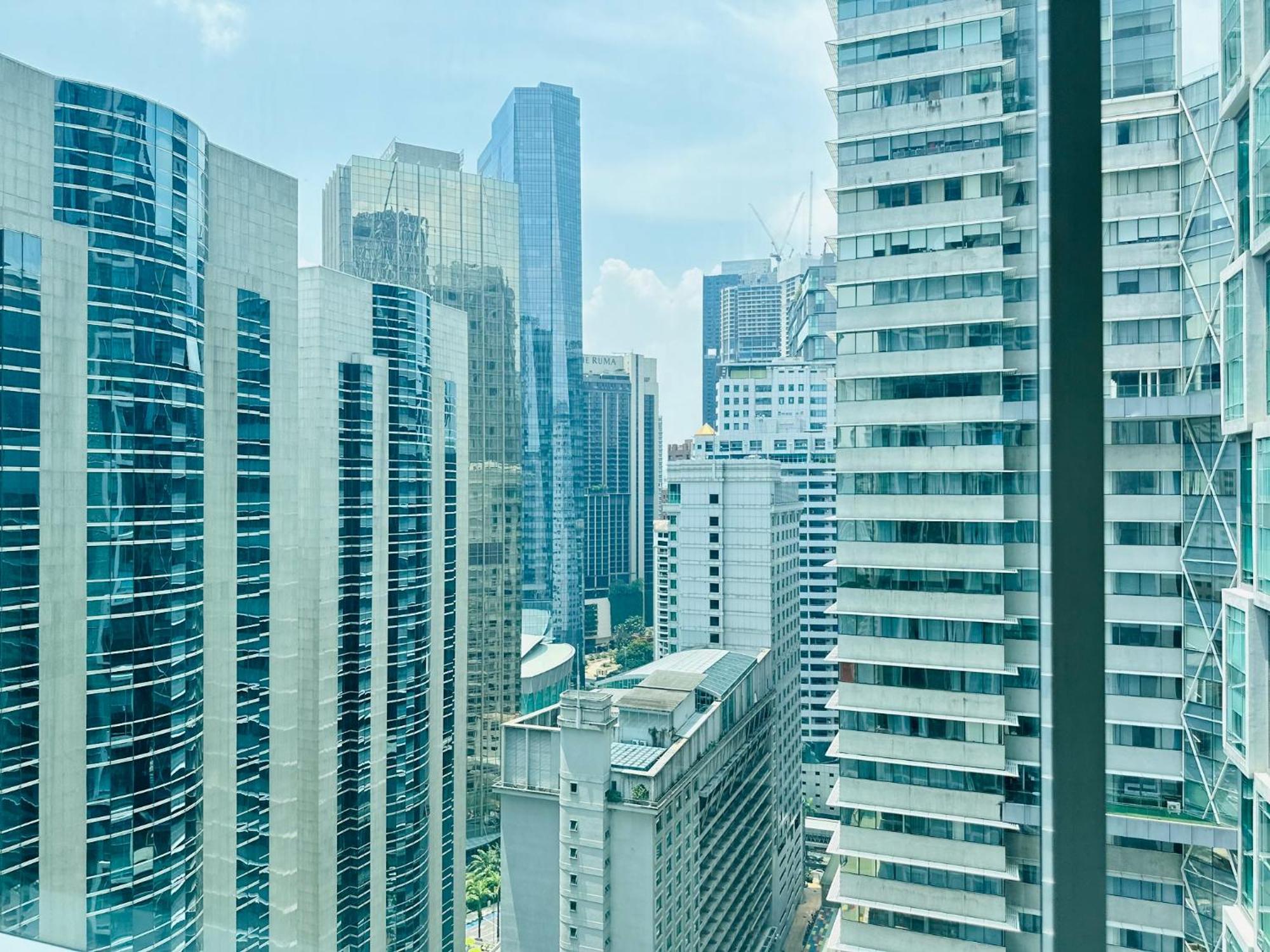 Soho Suites Klcc By Comfort Suites กัวลาลัมเปอร์ ภายนอก รูปภาพ