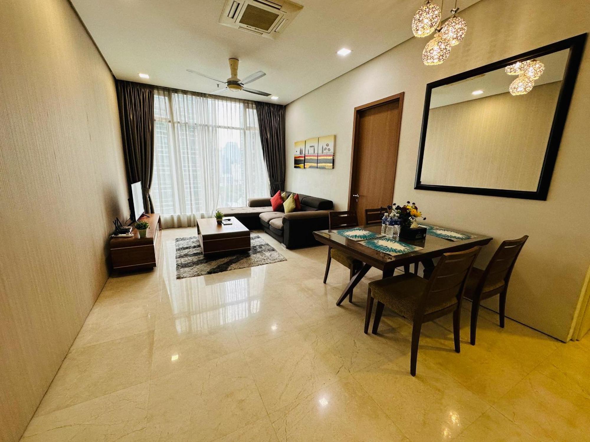 Soho Suites Klcc By Comfort Suites กัวลาลัมเปอร์ ภายนอก รูปภาพ