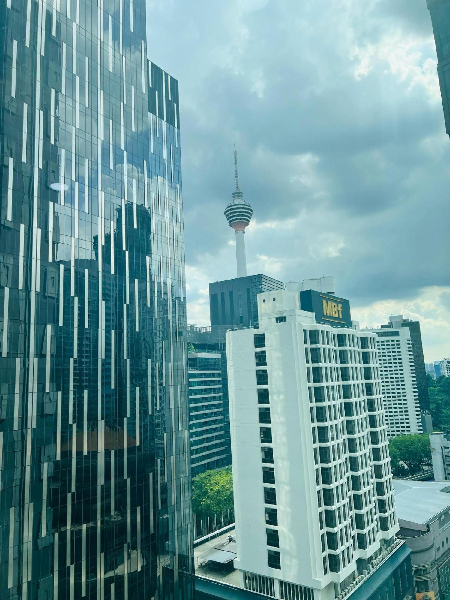 Soho Suites Klcc By Comfort Suites กัวลาลัมเปอร์ ภายนอก รูปภาพ